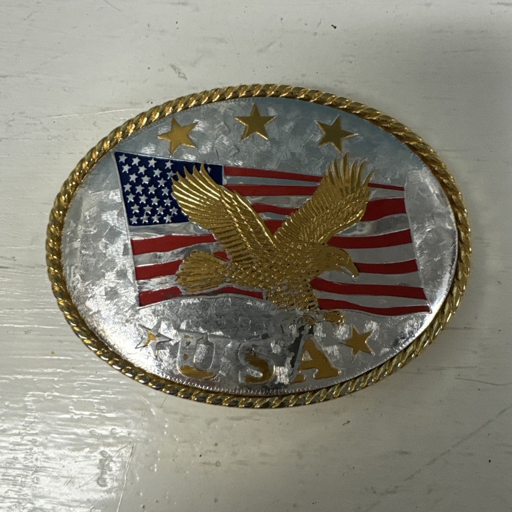 Vtg USA Flag & Eagle Silver & Gold Metal Belt Buckle Made In‎ Taiwan 3.5"X2.75"